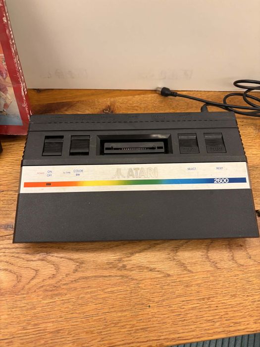 Konsola Atari 2600 + gra RealSports Soccer