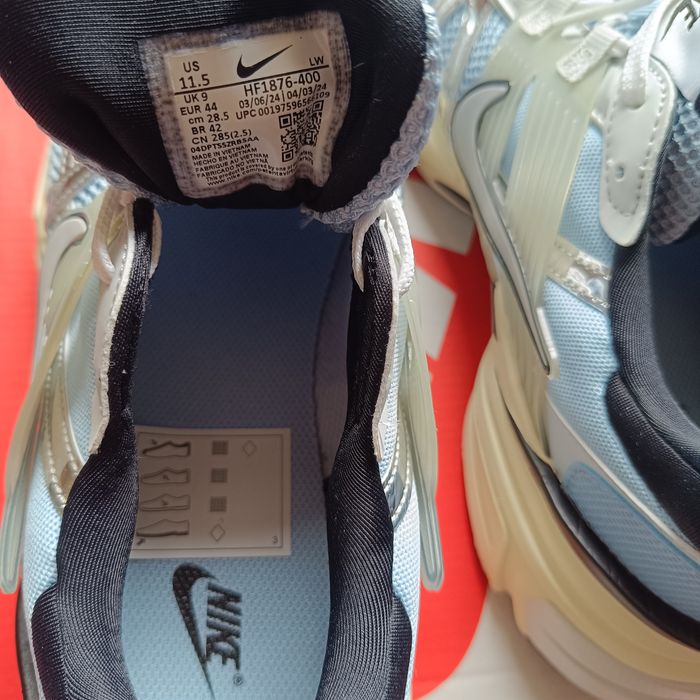 nowe oryginalne buty Nike V2K Run