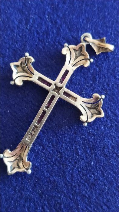 Peças de prata com ouro