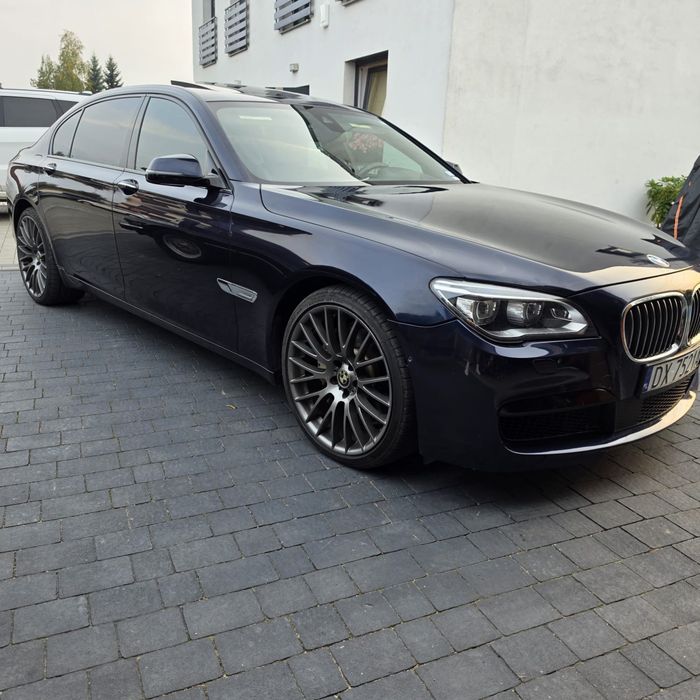 Bmw 750Li M pakiet 21” Led head up radar