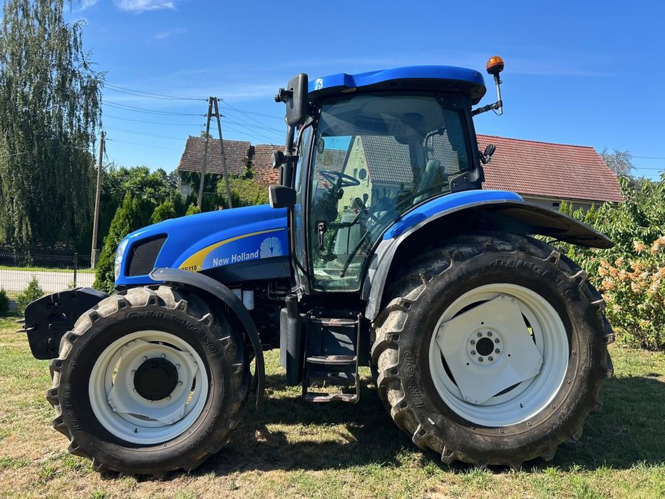 New Holland TS110A