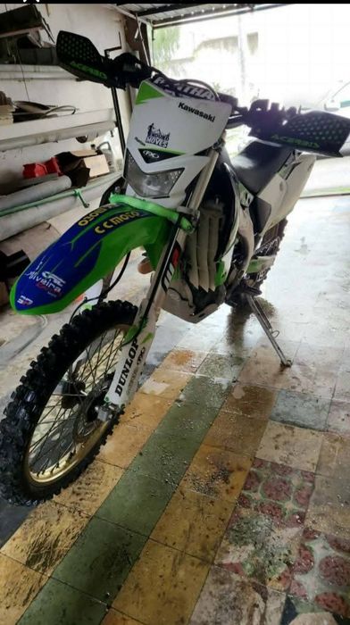 Kawasaki kxf 450cc (MATRICULADA)