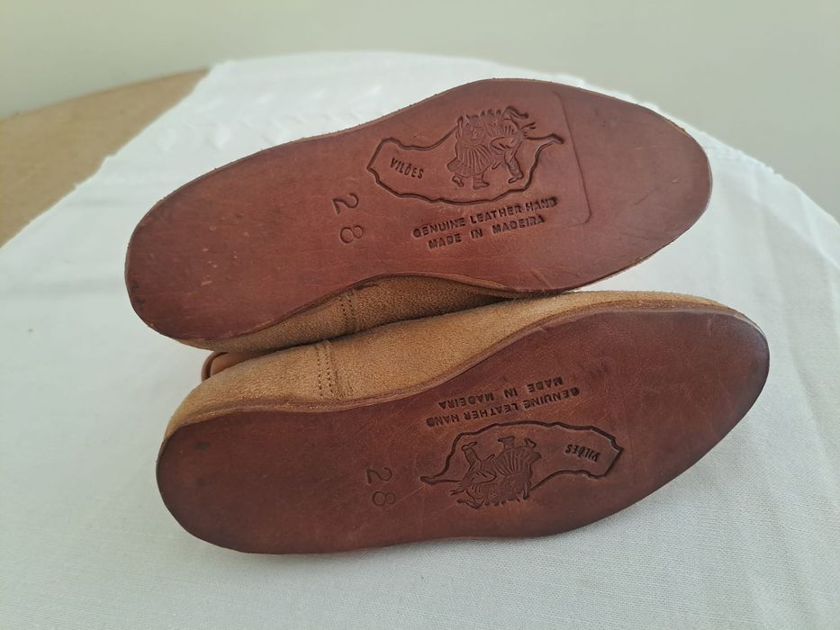 Botas regionais da madeira originais, de criança n°28 novas