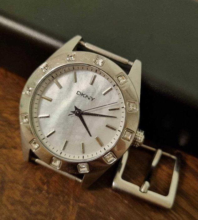 Годинник жіночий DKNY