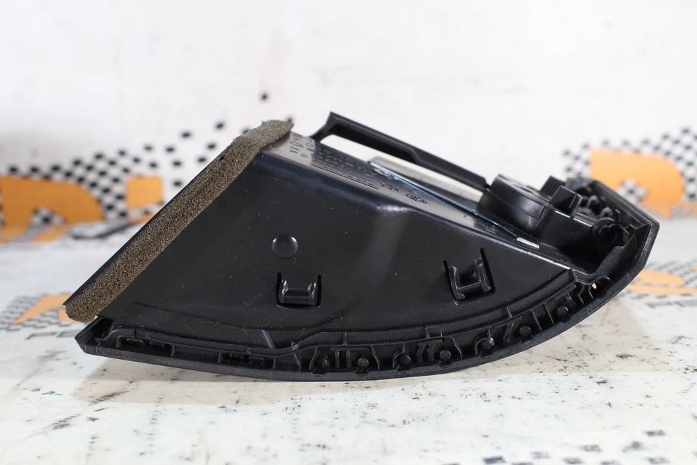 Difusor / saída de ar BMW 1 (E87)