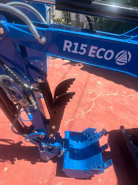 Mini Escavadora RIPPA R15 1.5T Nova com Garantia