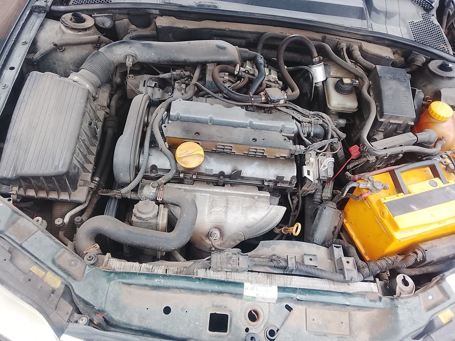 Opel Vektra B 1.6 газ бензин