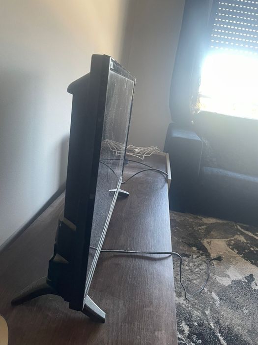 TV Smart 32 Polegadas 
Smart TV com Wi-Fi integrado.
Ap