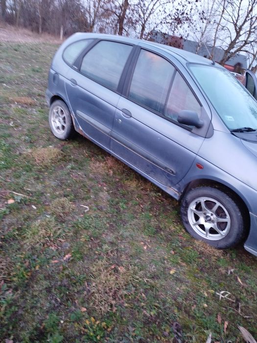 Części renault scenic Megane 1,6 1999r
