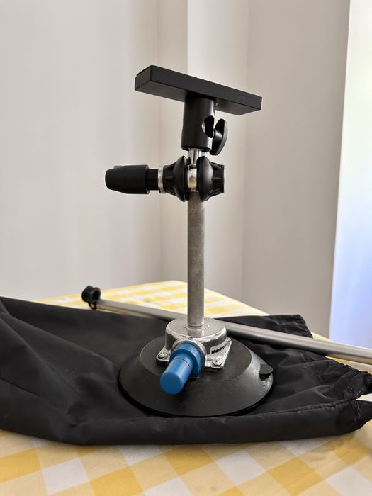 Suporte e fixação articulado  para camaras fotograficas ou video