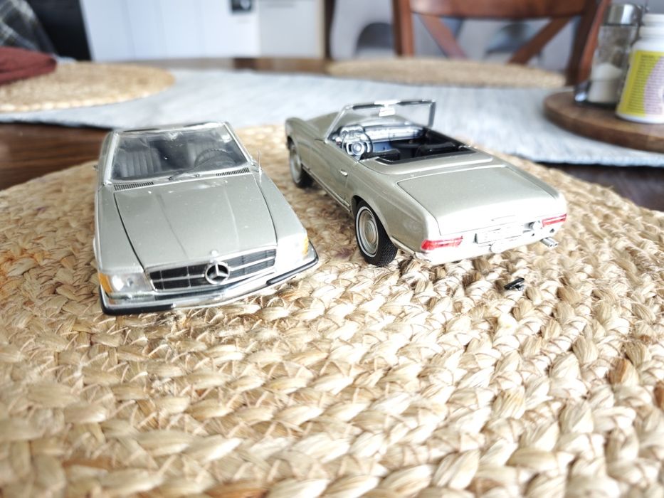 Modele Mercedesów SL 230, 450 1:24