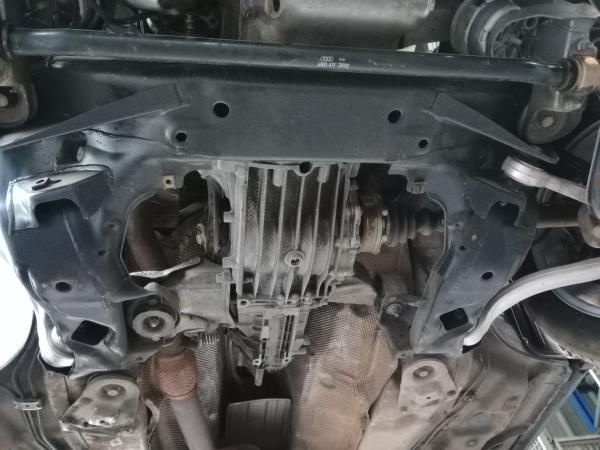 Charriot frente AUDI A6 (4B2, C5)