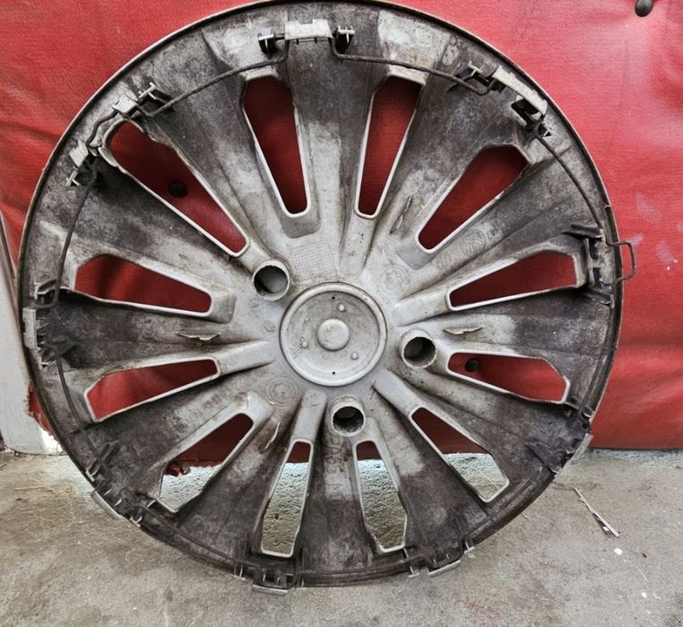 Продам ковпак 1 шт, Р 15,оригінал