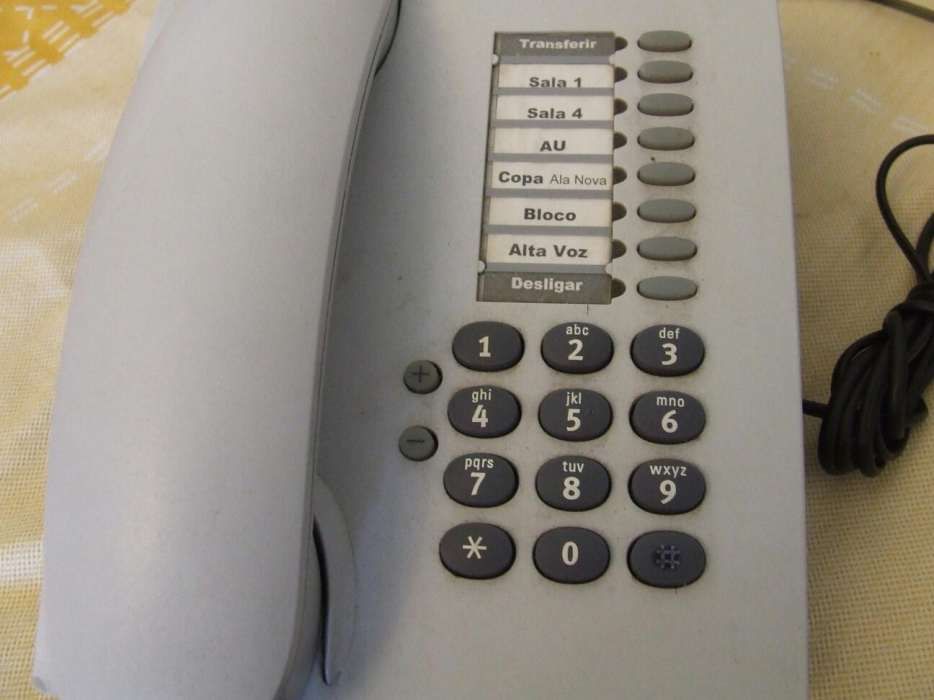 Telefone para ligar a rede