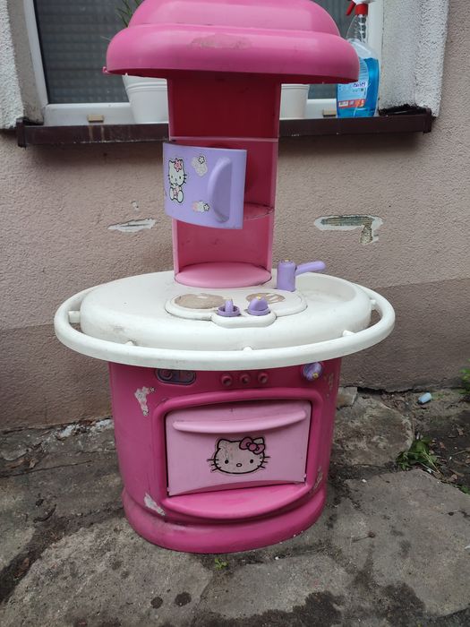 Hello Kitty kuchenka