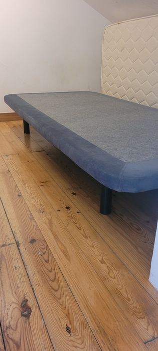 Vende-se cama sommier solteira