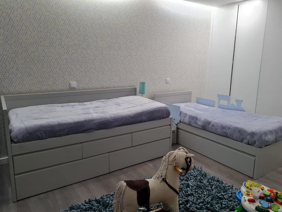 Quarto de criança/ adolescente