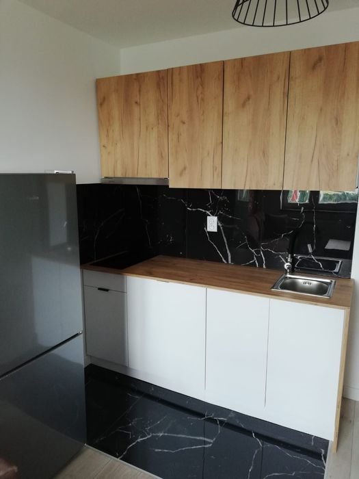 Mieszkanie do wynajęcia Walecznych 4 -bezpośrednio