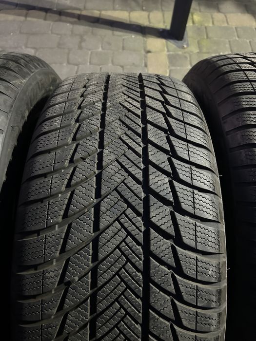 Opony zimowe Bridgestone blizzak 255/55 r 18