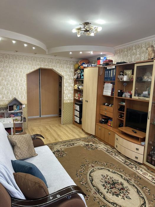 Левада 3-х кімн. Квартира в гарному стані