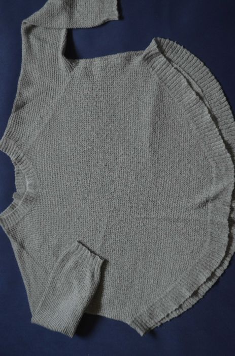 lekki sweterek szary M/L Vila