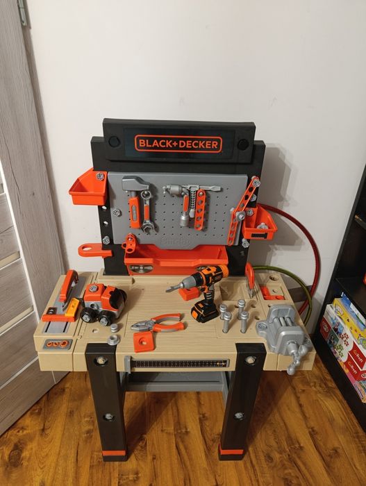 Warsztat Black+Decker Bricolo Center