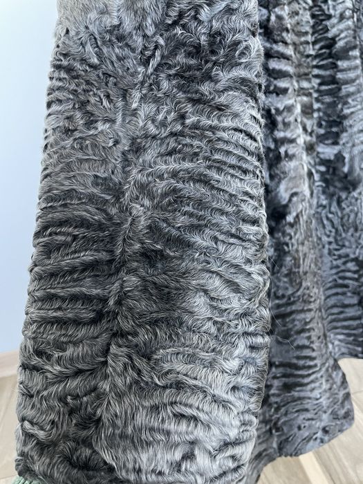 Елегантна шуба із каракульчі swakara р46-48