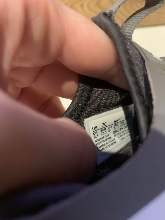 Кросівки nike 23,5