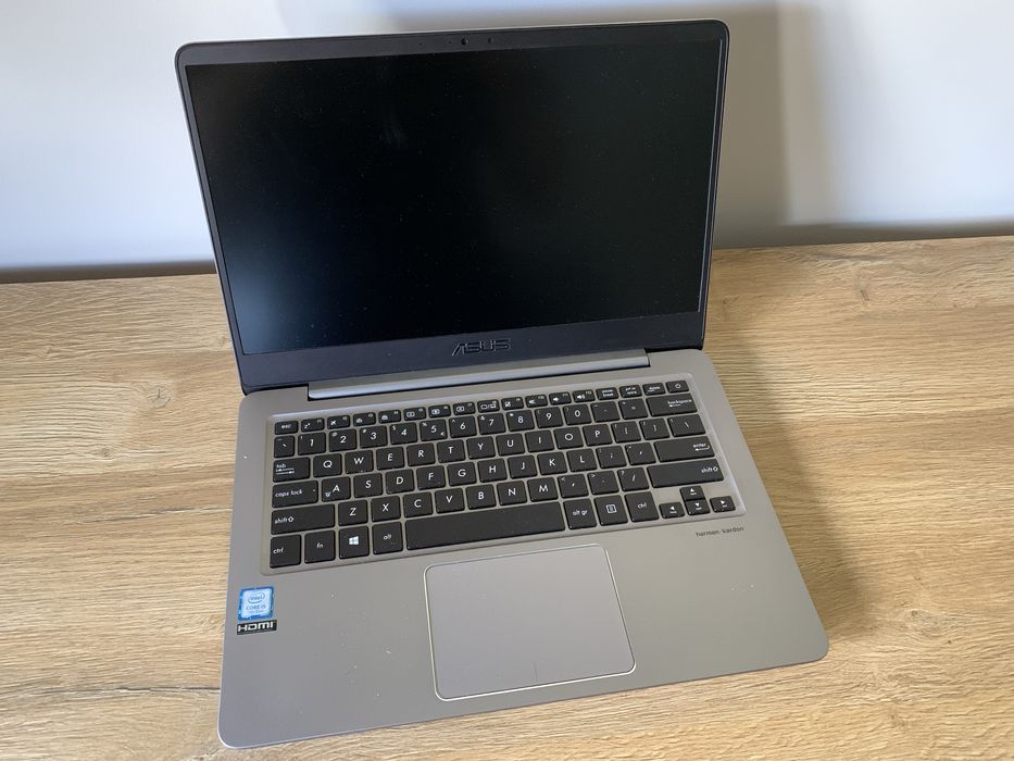 Asus UX410 i5-7200U 16 GB RAM 256 SSD