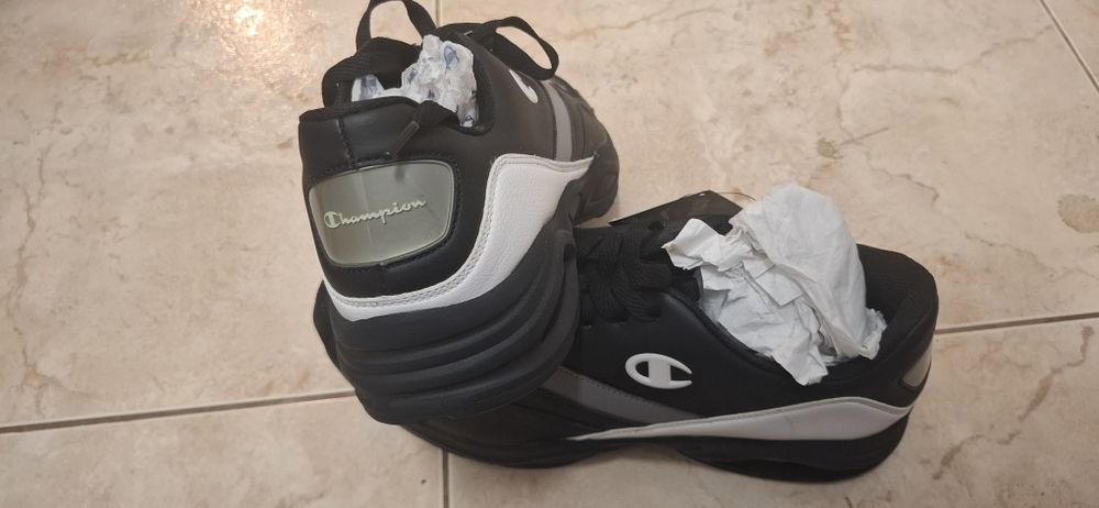 Champion Ténis Novo