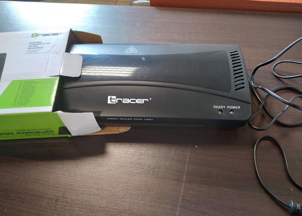 Laminator TRACER TRL-A4
