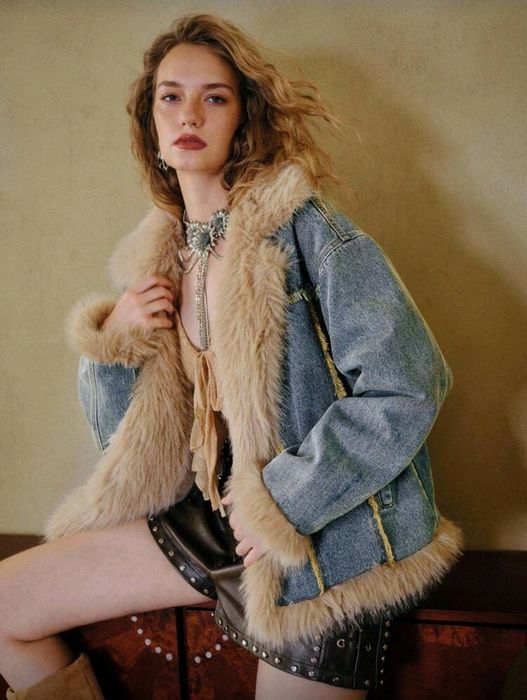 Джинсова куртка, тепла, нова