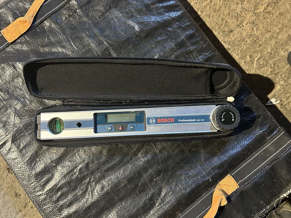 Bosch GAM 220 Professional
