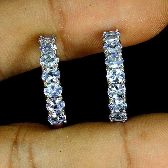 Серебряные серьги с натуральным танзанитом 4х3мм: 1 950 грн. - Серьги ...