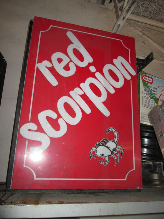 Świecący Neon Kasetowy Platfon Reklama