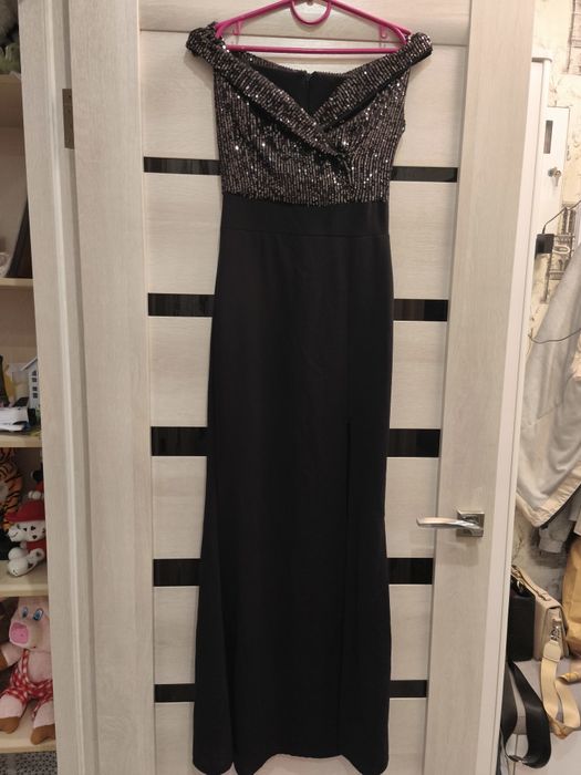 Платье вечернее чёрное с разрезом