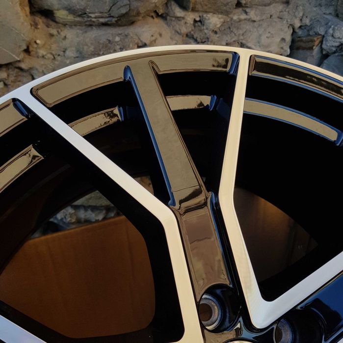 Диски НОВІ R21 Audi 5x112 Q7 SQ7 Q5 A6 A7 RS E-tron Porsche Macan VW Touareg Чорні з Проточкою Skoda Seat Ауді