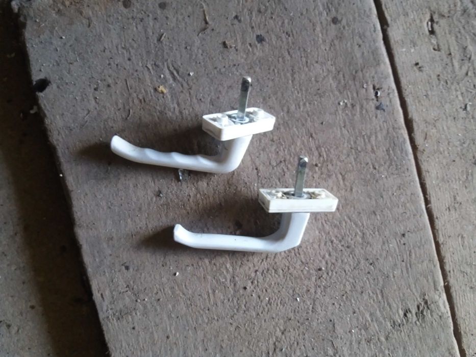 Ручка фурнитура для пластиковых окон дверей