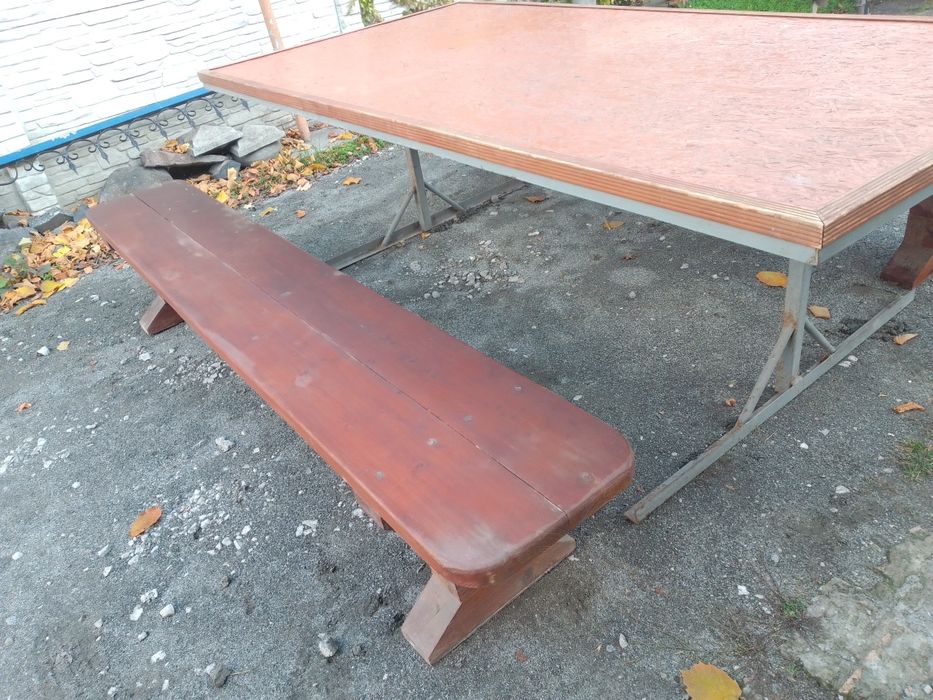 Продам стіл і лавки