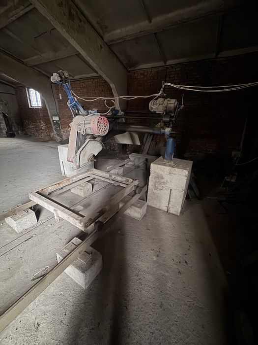 Станок по каменю