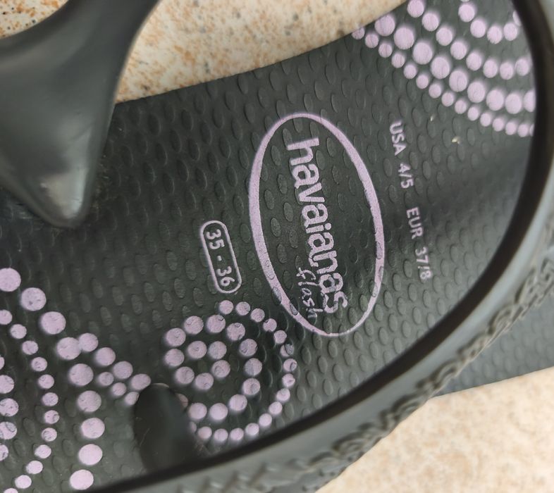 Sandálias Havaianas - usadas apenas 3x