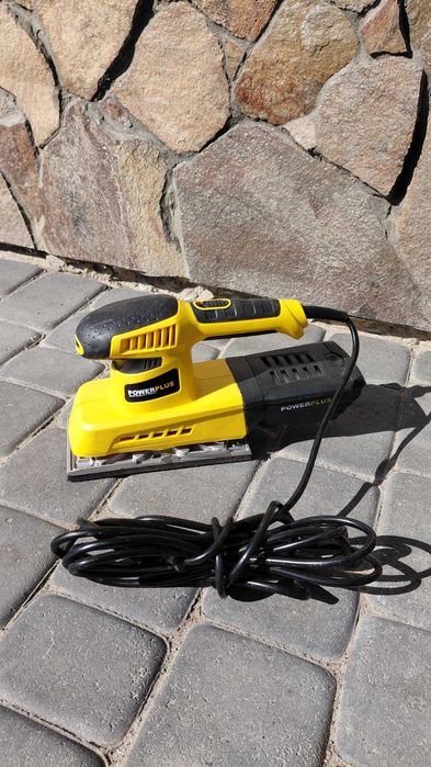 Вібраційна шліфмашина powerplus powx0445