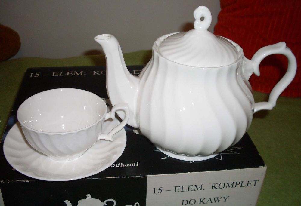 15 elementowy komplet do kawy, serwis