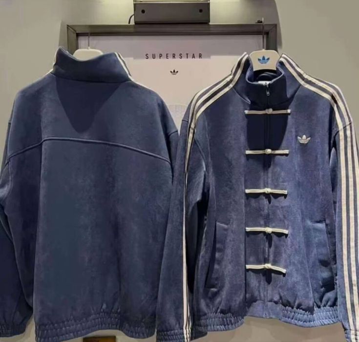 Adidas Chinese New Year jacket: 2 600 грн. - Вітровки Львів на Olx