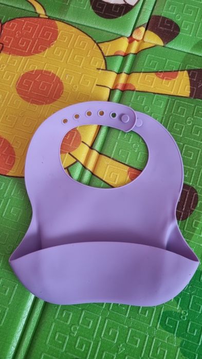 Слинявчик для малечі