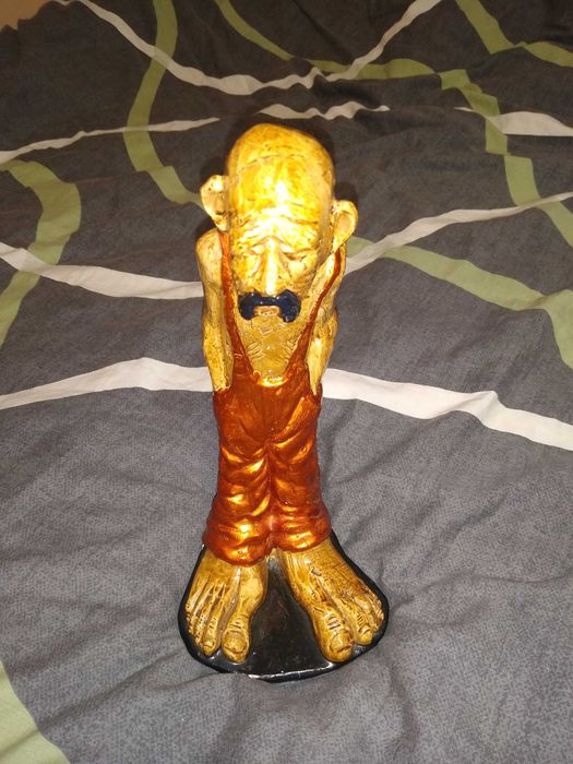 Sprzedam figurkę jak nowa fajna postać.