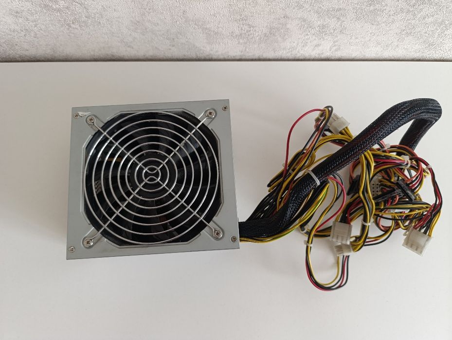 Блок питания 500W High Power HP-500-G14S (Sirtec) / Под ремонт, на запчасти