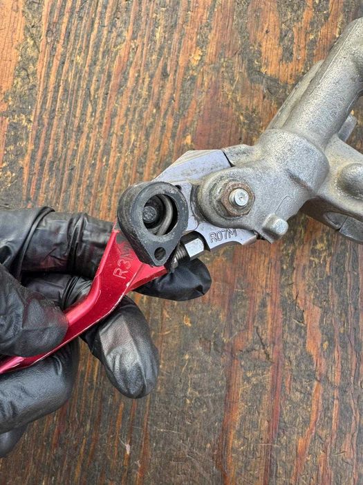 nissin pompa hamulca przod przedniego honda crf 250 / 450 r 04-23