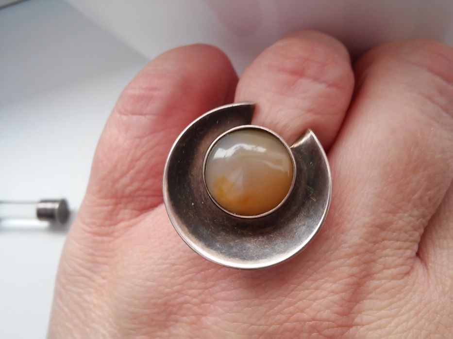 Unikalne pierścionki Juwelia- " talerzyk niedostępny"