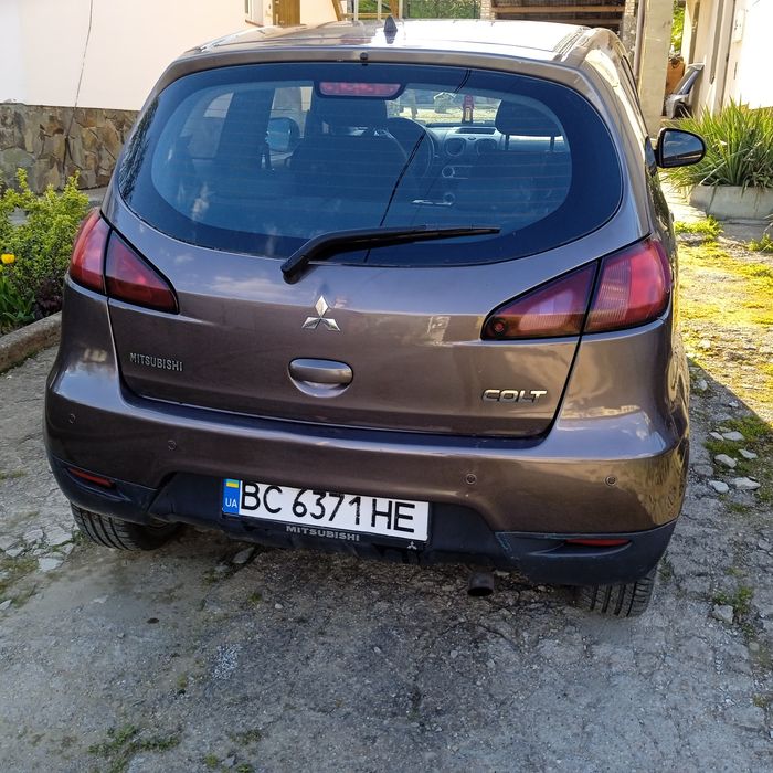 Продам mitsubishi colt